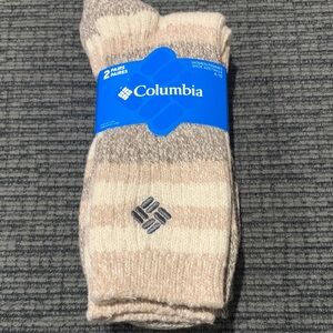 NEW…..Columbia Women’s Casual Crew Socks in Khaki/Brown multi colored - 2 Pack